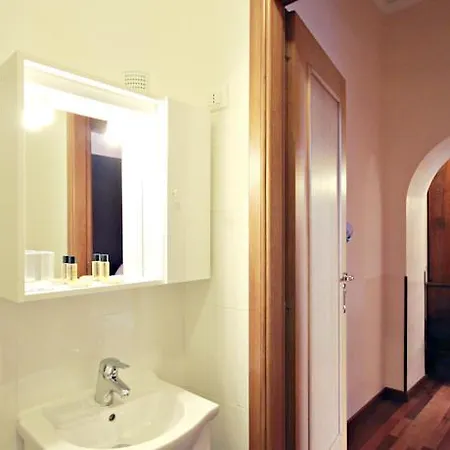 In - Vatican Appartement